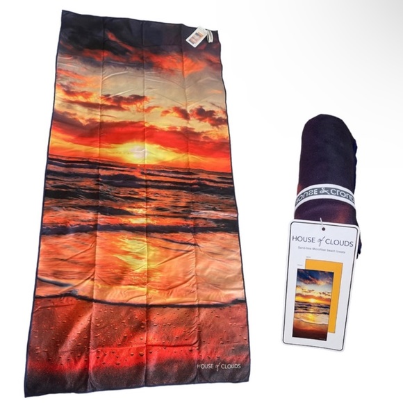 3/$39  - for @arynrene sizes: 1C, 1F, 1K - House of Clouds Beach Towels - Picture 6 of 10